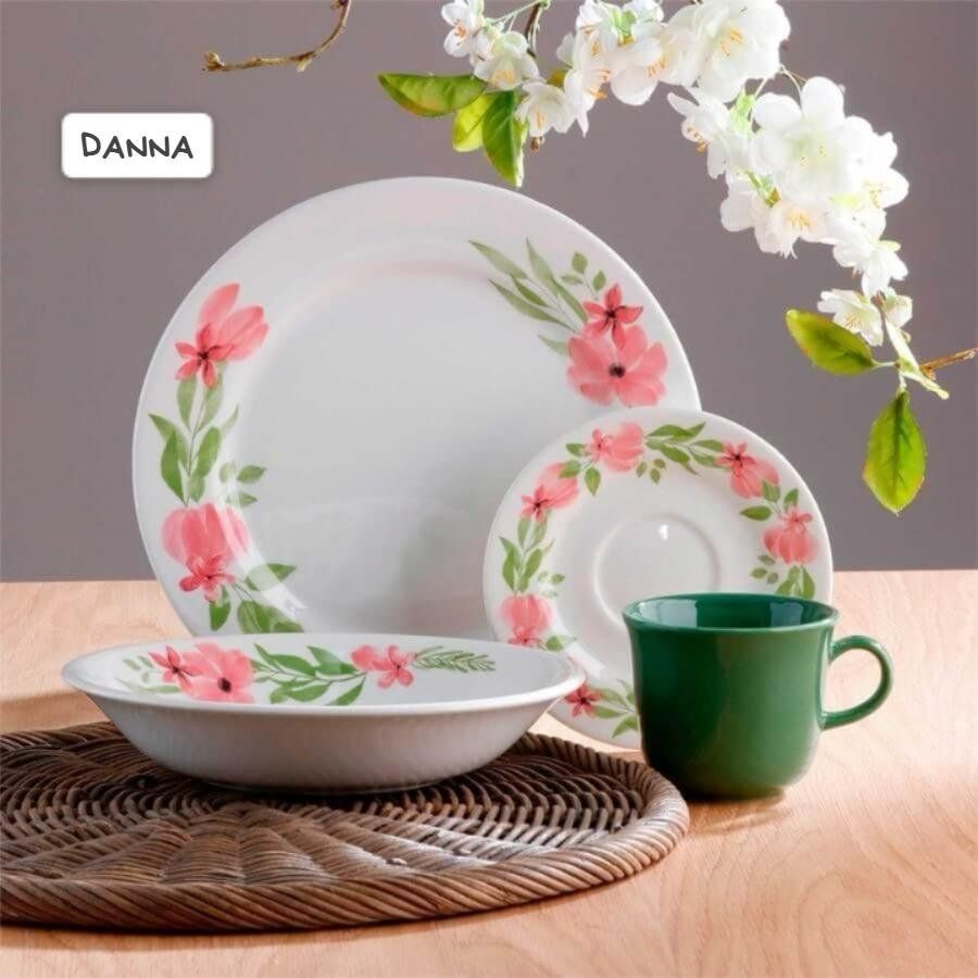 Vajilla floral Danna
